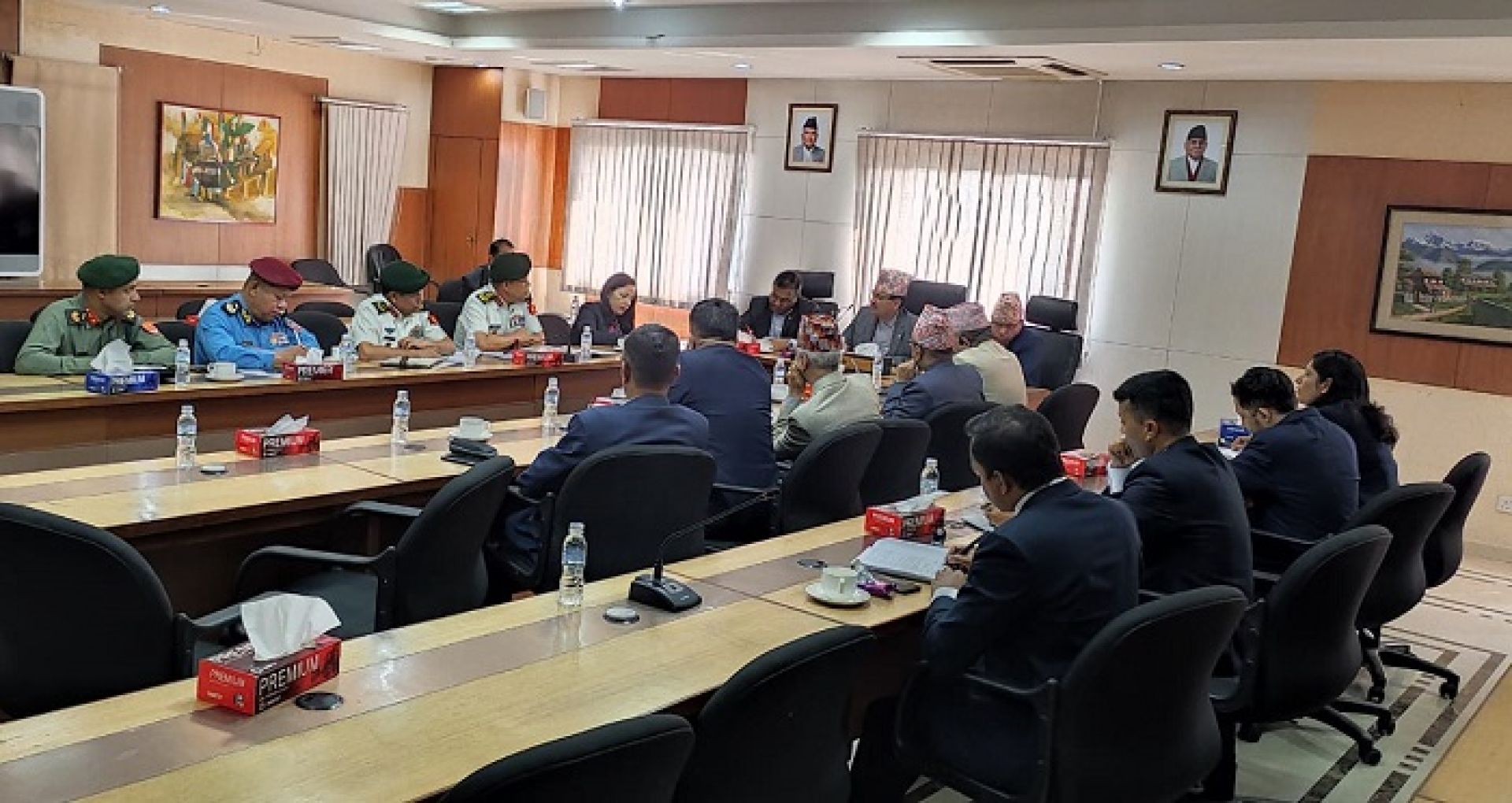 इजरायलको पछिल्लो अवस्थाबारे आवश्यक निर्णय लिन बैठक जारी